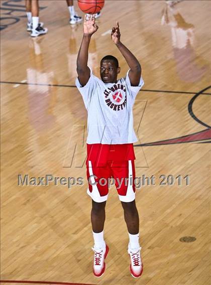 Thumbnail 1 in St. Andrew's vs DeMatha (Cancer Research Classic) photogallery.