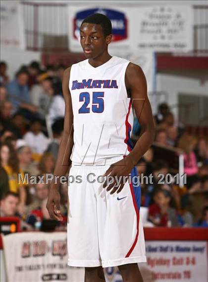 Thumbnail 2 in St. Andrew's vs DeMatha (Cancer Research Classic) photogallery.