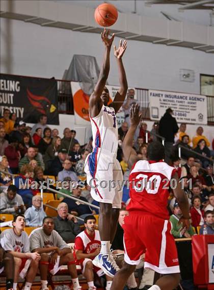 Thumbnail 2 in St. Andrew's vs DeMatha (Cancer Research Classic) photogallery.
