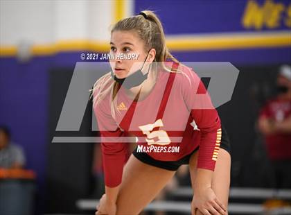 Thumbnail 1 in Sierra Canyon vs. Torrey Pines (Durango Fall Classic) photogallery.