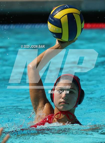 Thumbnail 2 in Redwood vs St. Ignatius College Preparatory (Amanda MacDonald Invitational) photogallery.