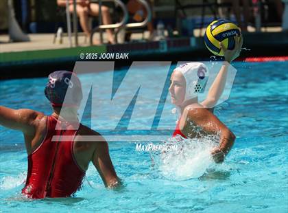 Thumbnail 1 in Redwood vs St. Ignatius College Preparatory (Amanda MacDonald Invitational) photogallery.