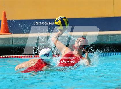 Thumbnail 3 in Redwood vs St. Ignatius College Preparatory (Amanda MacDonald Invitational) photogallery.