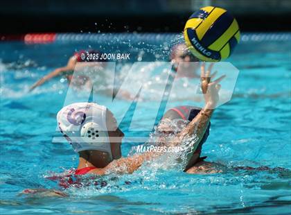 Thumbnail 1 in Redwood vs St. Ignatius College Preparatory (Amanda MacDonald Invitational) photogallery.