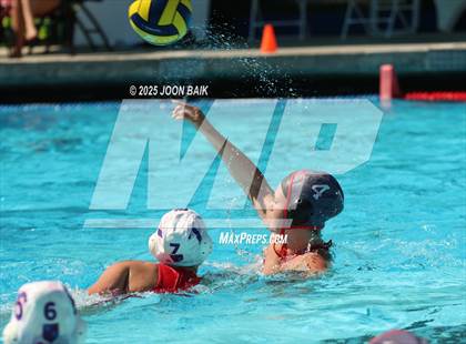 Thumbnail 3 in Redwood vs St. Ignatius College Preparatory (Amanda MacDonald Invitational) photogallery.