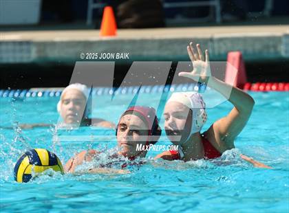 Thumbnail 3 in Redwood vs St. Ignatius College Preparatory (Amanda MacDonald Invitational) photogallery.