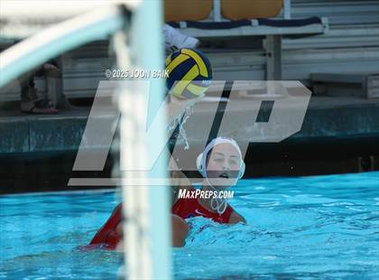 Thumbnail 1 in Redwood vs St. Ignatius College Preparatory (Amanda MacDonald Invitational) photogallery.