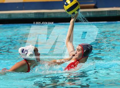 Thumbnail 2 in Redwood vs St. Ignatius College Preparatory (Amanda MacDonald Invitational) photogallery.