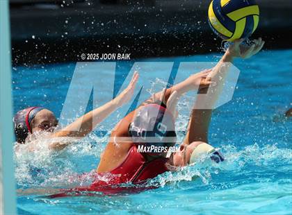 Thumbnail 3 in Redwood vs St. Ignatius College Preparatory (Amanda MacDonald Invitational) photogallery.