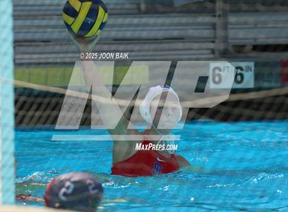 Thumbnail 2 in Redwood vs St. Ignatius College Preparatory (Amanda MacDonald Invitational) photogallery.