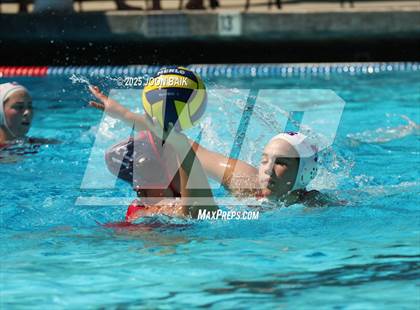 Thumbnail 2 in Redwood vs St. Ignatius College Preparatory (Amanda MacDonald Invitational) photogallery.