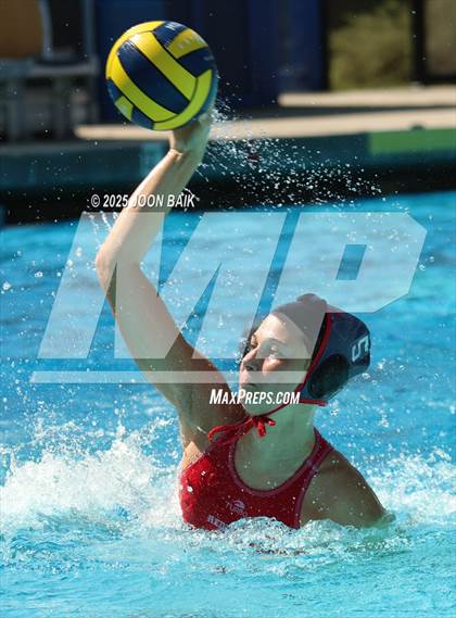 Thumbnail 1 in Redwood vs St. Ignatius College Preparatory (Amanda MacDonald Invitational) photogallery.
