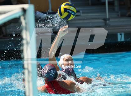 Thumbnail 3 in Redwood vs St. Ignatius College Preparatory (Amanda MacDonald Invitational) photogallery.