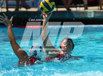 Thumbnail 2 in Redwood vs St. Ignatius College Preparatory (Amanda MacDonald Invitational) photogallery.