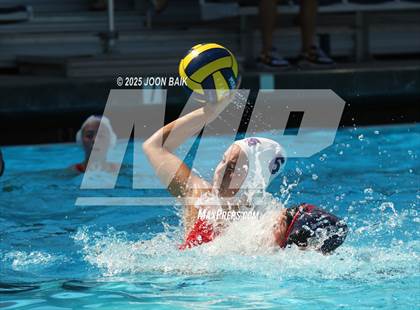 Thumbnail 3 in Redwood vs St. Ignatius College Preparatory (Amanda MacDonald Invitational) photogallery.