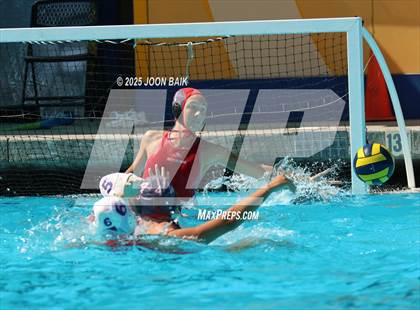 Thumbnail 3 in Redwood vs St. Ignatius College Preparatory (Amanda MacDonald Invitational) photogallery.