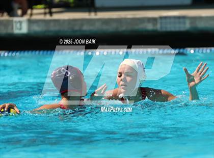 Thumbnail 1 in Redwood vs St. Ignatius College Preparatory (Amanda MacDonald Invitational) photogallery.