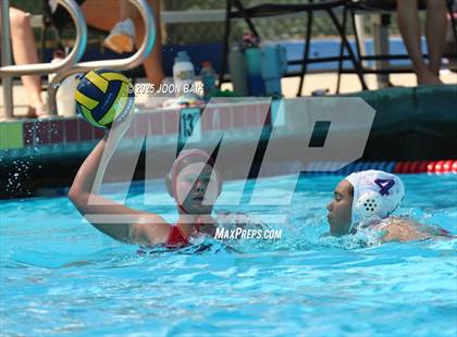 Thumbnail 1 in Redwood vs St. Ignatius College Preparatory (Amanda MacDonald Invitational) photogallery.