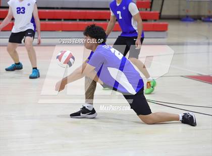 Thumbnail 3 in JV: Fremont @ Mountain Ridge photogallery.