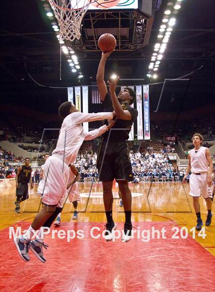 Thumbnail 1 in Edison vs Bullard (CIF CS D1 Final) photogallery.