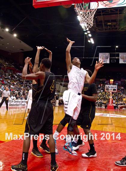 Thumbnail 2 in Edison vs Bullard (CIF CS D1 Final) photogallery.