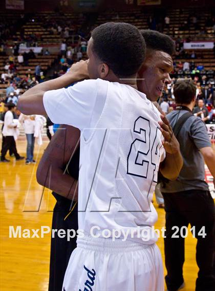Thumbnail 2 in Edison vs Bullard (CIF CS D1 Final) photogallery.