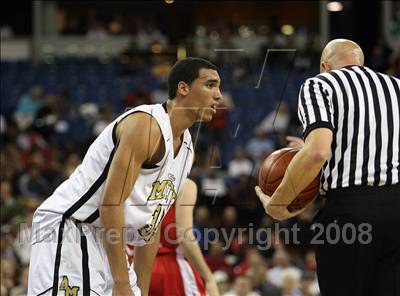 Thumbnail 2 in Mater Dei vs. Archbishop Mitty (CIF State D2 Final) photogallery.