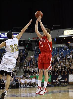 Thumbnail 3 in Mater Dei vs. Archbishop Mitty (CIF State D2 Final) photogallery.