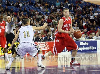 Thumbnail 2 in Mater Dei vs. Archbishop Mitty (CIF State D2 Final) photogallery.