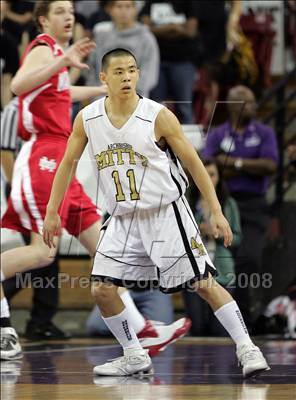 Thumbnail 3 in Mater Dei vs. Archbishop Mitty (CIF State D2 Final) photogallery.