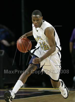 Thumbnail 1 in Mater Dei vs. Archbishop Mitty (CIF State D2 Final) photogallery.