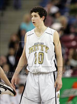 Thumbnail 2 in Mater Dei vs. Archbishop Mitty (CIF State D2 Final) photogallery.