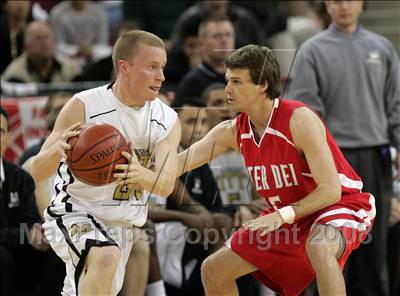 Thumbnail 1 in Mater Dei vs. Archbishop Mitty (CIF State D2 Final) photogallery.
