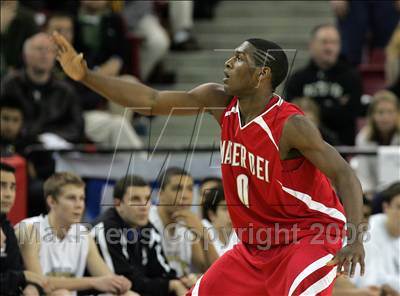 Thumbnail 1 in Mater Dei vs. Archbishop Mitty (CIF State D2 Final) photogallery.