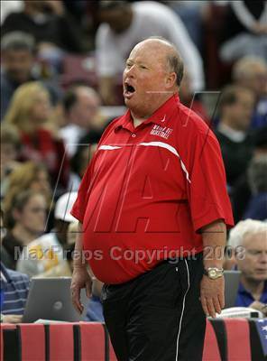 Thumbnail 3 in Mater Dei vs. Archbishop Mitty (CIF State D2 Final) photogallery.