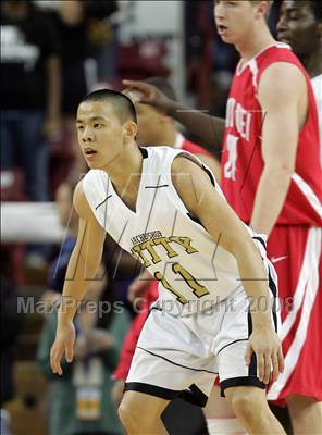 Thumbnail 1 in Mater Dei vs. Archbishop Mitty (CIF State D2 Final) photogallery.