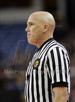Thumbnail 1 in Mater Dei vs. Archbishop Mitty (CIF State D2 Final) photogallery.