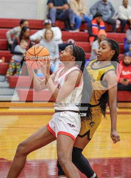 Thumbnail 2 in Carrollton vs. Woodward Academy (HIES MLK Classic) photogallery.