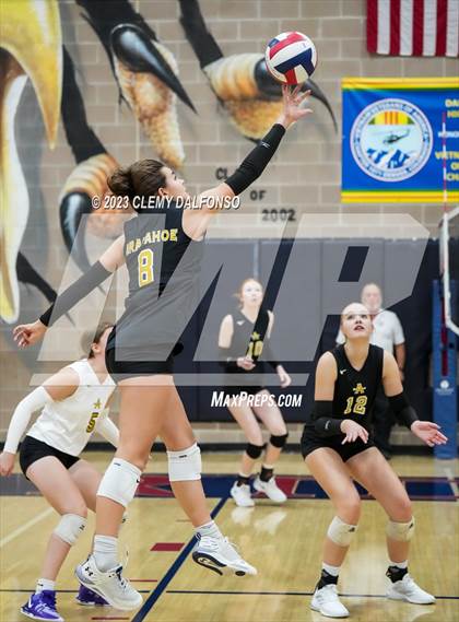Thumbnail 2 in Regis Jesuit vs Arapahoe (Dakota Ridge Varsity Tournament) photogallery.