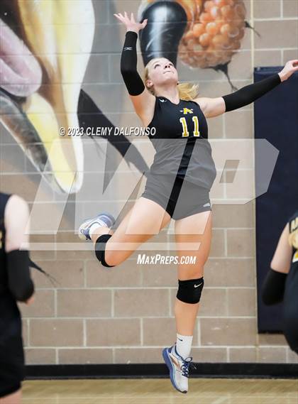 Thumbnail 2 in Regis Jesuit vs Arapahoe (Dakota Ridge Varsity Tournament) photogallery.