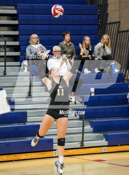 Thumbnail 3 in Regis Jesuit vs Arapahoe (Dakota Ridge Varsity Tournament) photogallery.