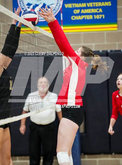 Thumbnail 3 in Regis Jesuit vs Arapahoe (Dakota Ridge Varsity Tournament) photogallery.