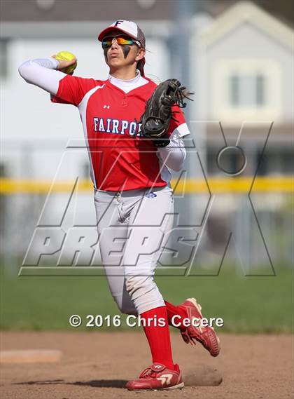 Thumbnail 3 in Fairport @ Gates Chili photogallery.