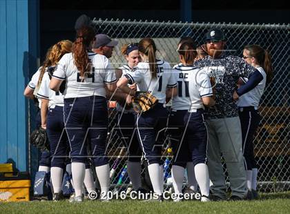 Thumbnail 2 in Fairport @ Gates Chili photogallery.