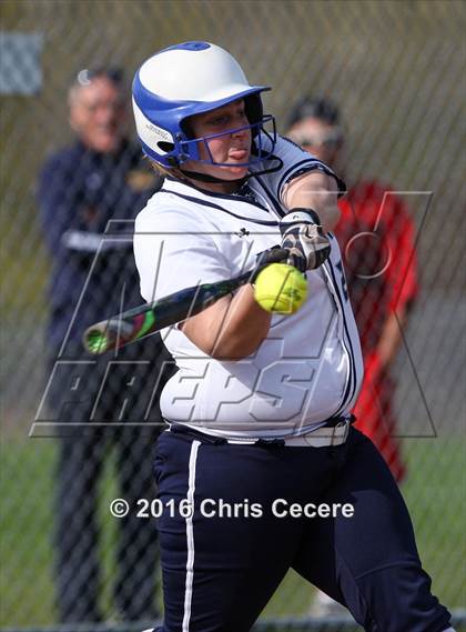 Thumbnail 1 in Fairport @ Gates Chili photogallery.