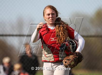 Thumbnail 3 in Fairport @ Gates Chili photogallery.