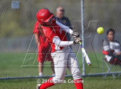 Thumbnail 3 in Fairport @ Gates Chili photogallery.