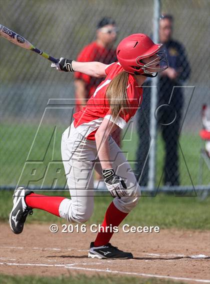Thumbnail 2 in Fairport @ Gates Chili photogallery.