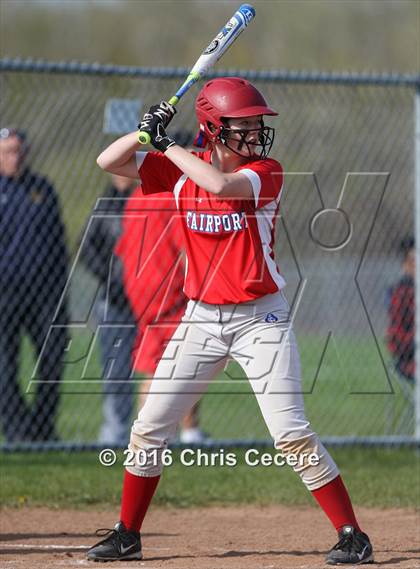 Thumbnail 1 in Fairport @ Gates Chili photogallery.