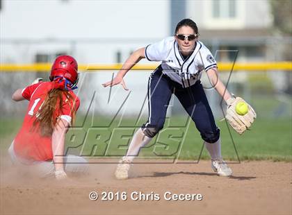 Thumbnail 1 in Fairport @ Gates Chili photogallery.